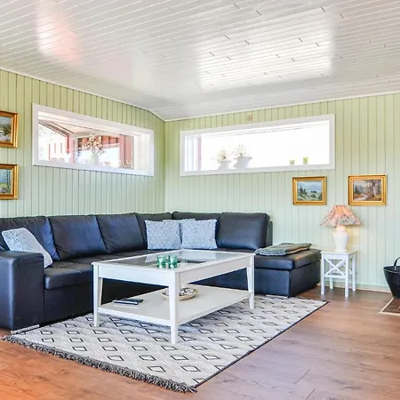 2 Bedroom Cozy In * Hvide Sande