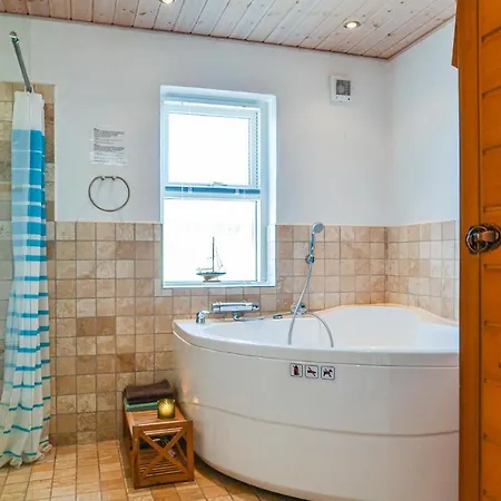 Prázdninový dům Two-bedroom In *
